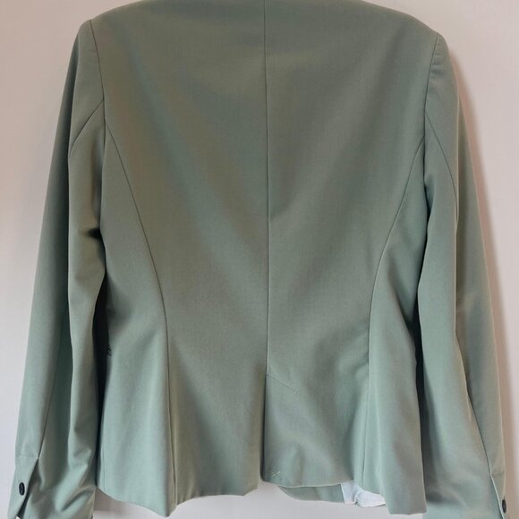 Light Green Blazer Size 4 (USA), 36 (EUR) - Picture 4 of 6
